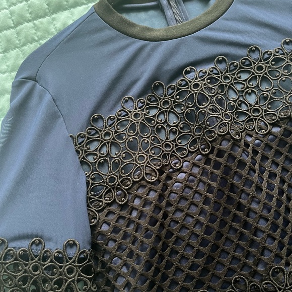 TOPSHOP blue lace dress. Size US8. - Picture 5 of 6